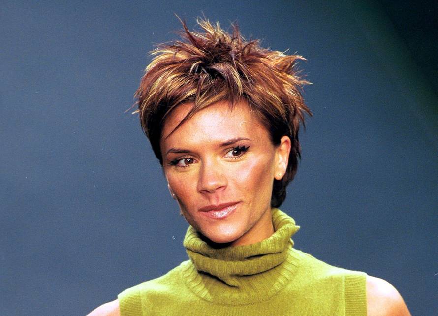 VICTORIA BECKHAM - 2000