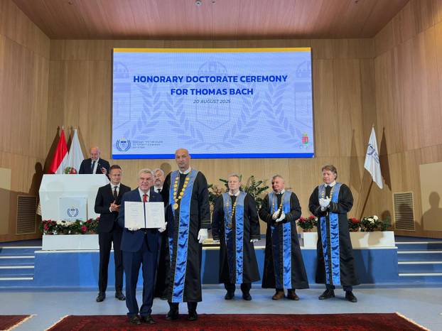 FOTO Kolinda i Plenki su se otopili! Evo tajne njihove dijete