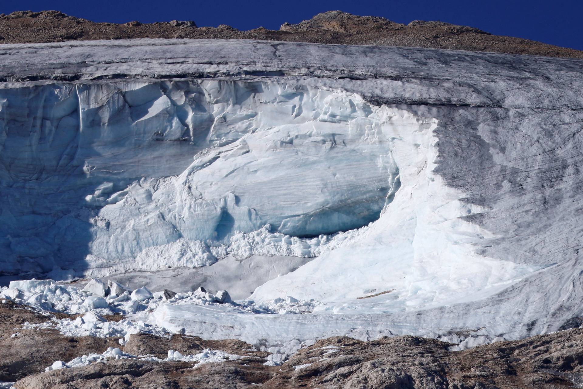 Site of a deadly collapse of glacier in Italian Alps