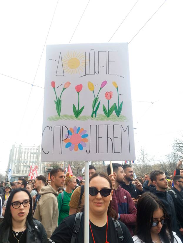 200 slika s masovnog prosvjeda