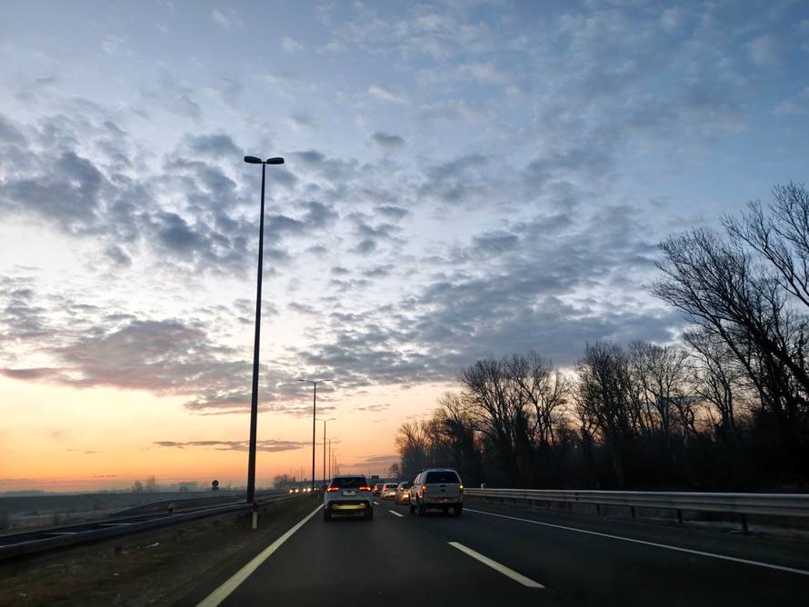 VIDEO Isprobali smo Xiaomi 17: Džepni snagator bolji od Ultre