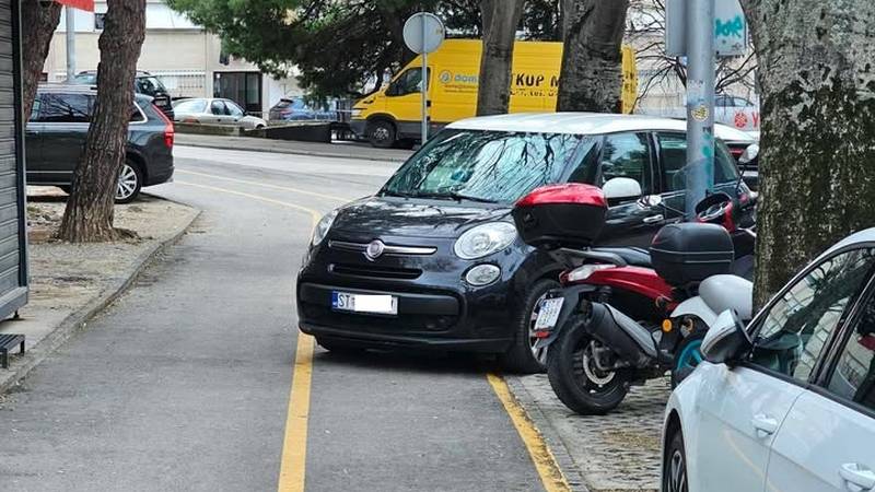 FOTO Ovo su neka od najgorih parkiranja u Hrvatskoj. Ikad.