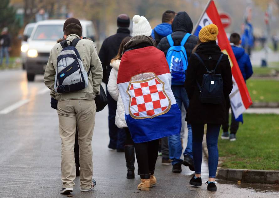 Predsjednica stigla u čizmama kakve su nosili hrabri branitelji
