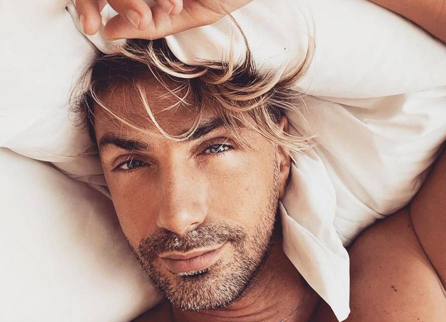 Ciboci izvan Zagreba u zagrljaju plavuše: 'Kad ću te opet sresti?'