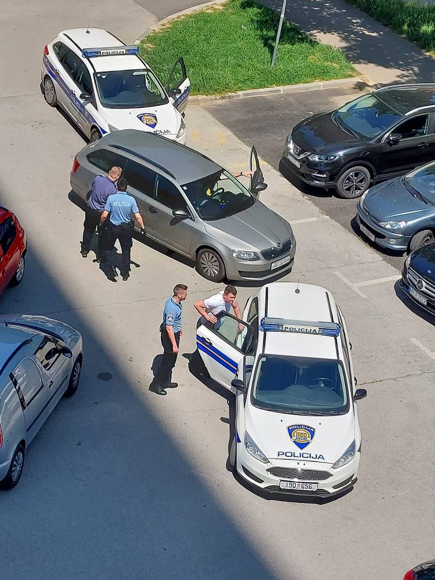 VIDEO Policija uz škripu guma privela djevojku u gaćicama. Susjedi tvrde: Imala je nož!