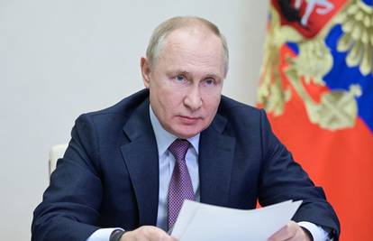 Putin: 'Europa si je sama kriva za nagli skok cijena plina'