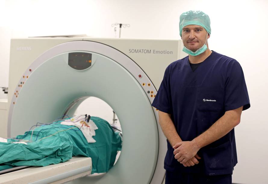 Tumor su mu spržili strujom: 'Sada mogu postati svećenik!'