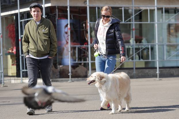 Zagreb: Sunčana nedjelja u centru grada