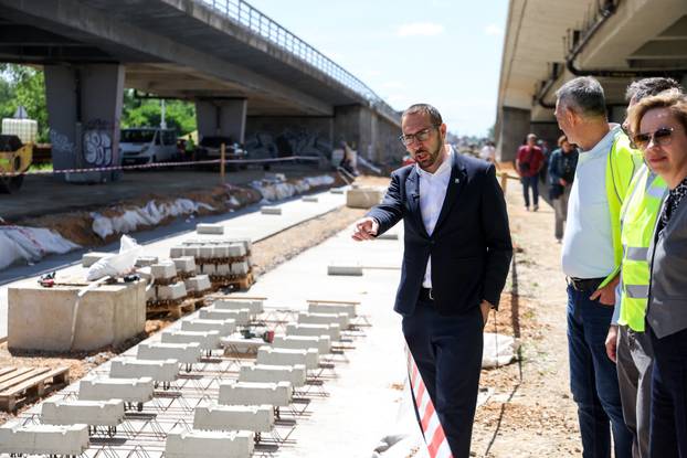 Zagreb: Toma&scaron;evi&cacute; obi&scaron;ao radove na pro&scaron;irenju tramvajske zone u Sarajevskoj