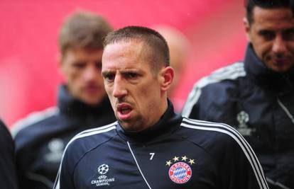Franck Ribery zbog operacije na stražnjici propušta Arsenal