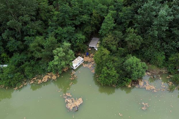 Đelekovec: Pogled iz zraka na posljedice poplave na  jezeru Šoderica 