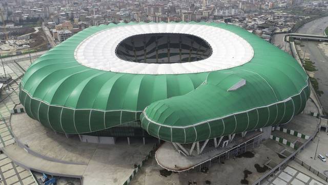 Hrvatska gostuje na čudesnom stadionu: Vatrene čeka krokodil