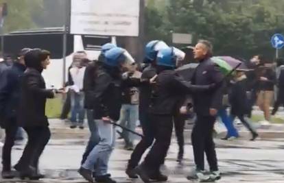 Drama: Mihajlović je krenuo na navijača, policija ga spriječila...