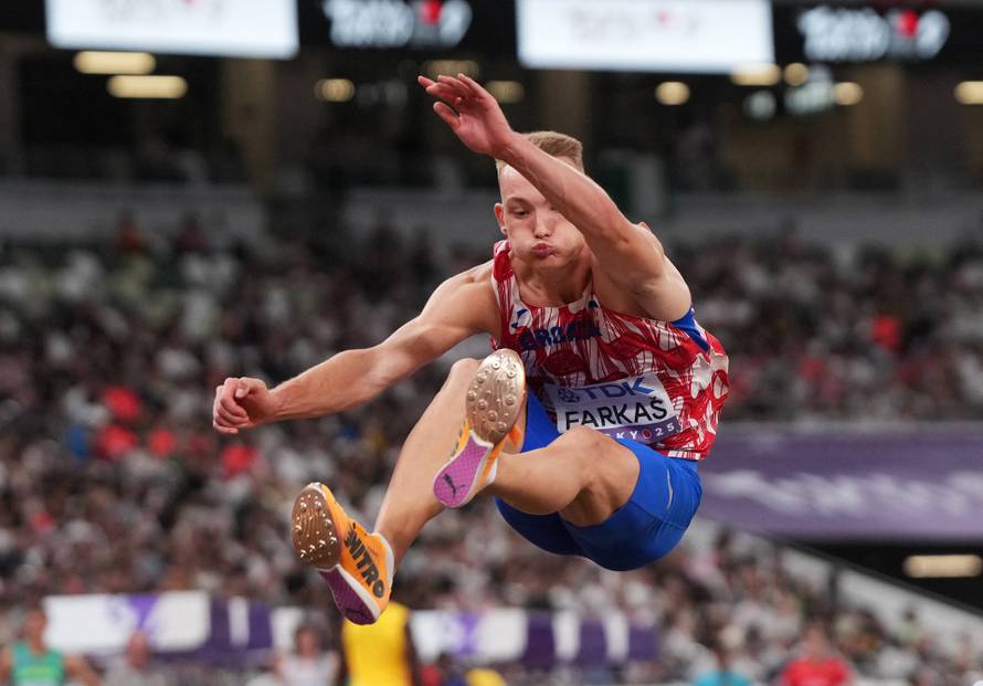 Men's Long Jump Qualification (Groups A & B combined)
