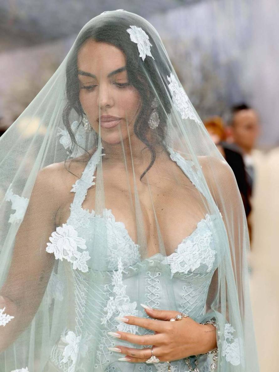 Georgina nosi prsten od šest milijuna eura, a kakva će tek onda biti svadba s Ronaldom?
