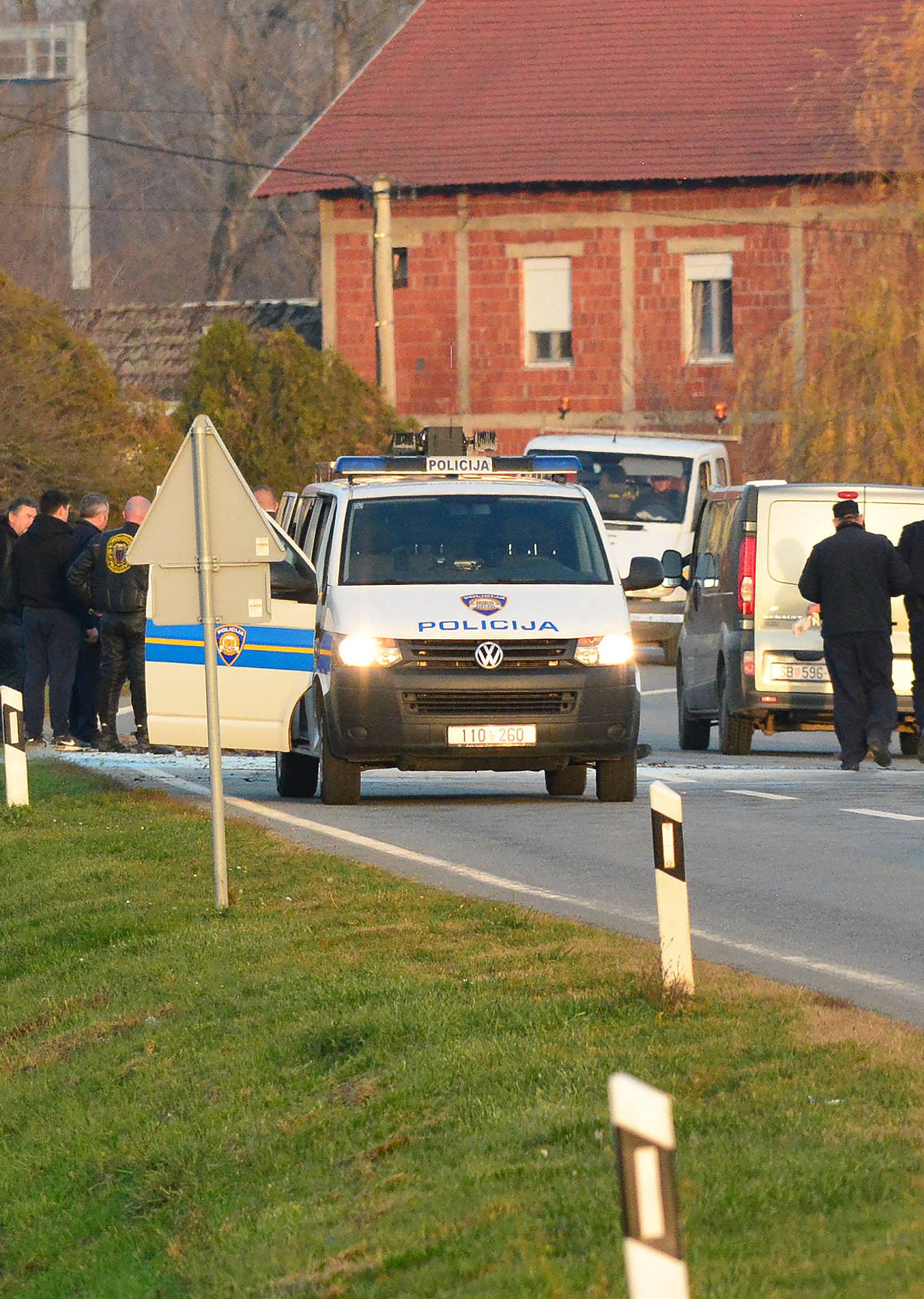 Stravične scene u Slavoniji: Motociklist poginuo na cesti...