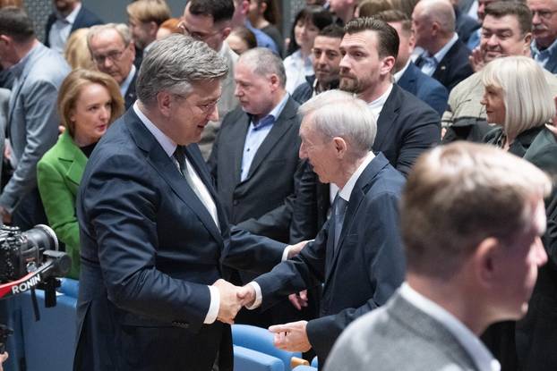 Zaprešić: Obilježavanje 35. obljetnice osnivanja HDZ-a Zagrebačke županije