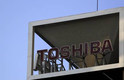 U Toshibi očekuju rekordne gubitke, 7000 ljudi gubi posao