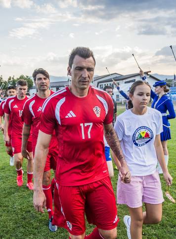 Humanitarna nogometna utakmica Srce Livna 2026.