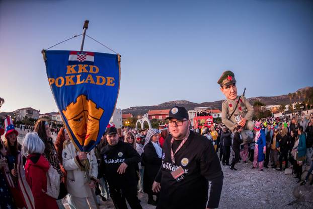 Tito i Ante Pavelić spaljeni kao Krnje u Kaštel Starom