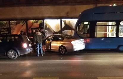 Sudar tramvaja i auta u Ilici nakratko je zablokirao promet