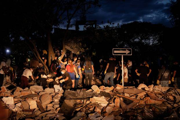 Aftermath of Colombia earthquake, in Cali