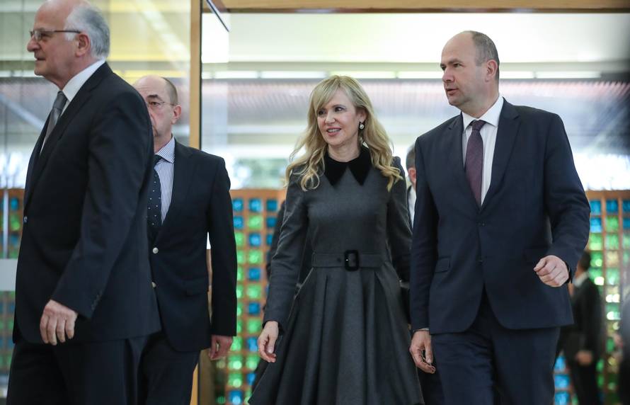 Kolinda i prva dama pogodile s haljinama, Zoki stavio kremicu