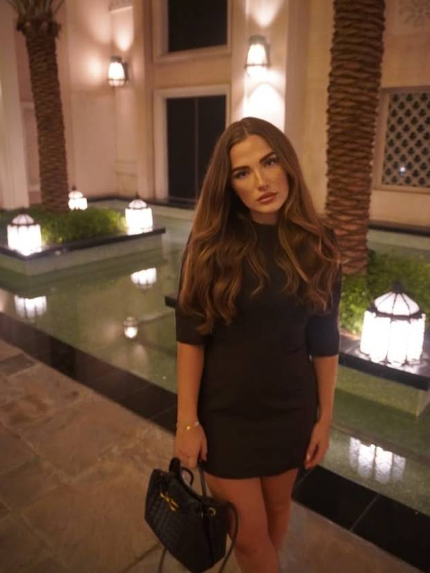 FOTO Preselila se u Dubai zbog luksuza i sada pokazuje kako izgleda život na visokoj nozi