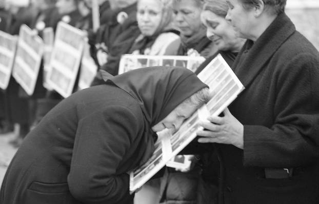 Prosvjed u Zagrebu za sve nastale u Vukovaru, 13.11.1995.