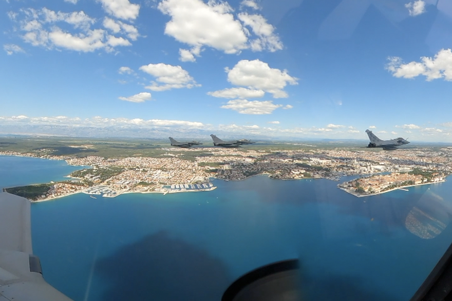 Zajednički let francuskih i hrvatskih Rafalea