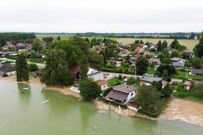 Đelekovec: Pogled iz zraka na posljedice poplave na  jezeru Šoderica 