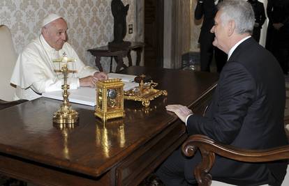 Nikolić: Papa Franjo se ne žuri proglasiti Stepinca svetim