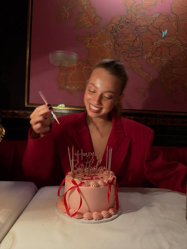 Zavodljiva Portugalka cura je svjetskog prvaka! Bila u vezi s nogometašem i varala ga je