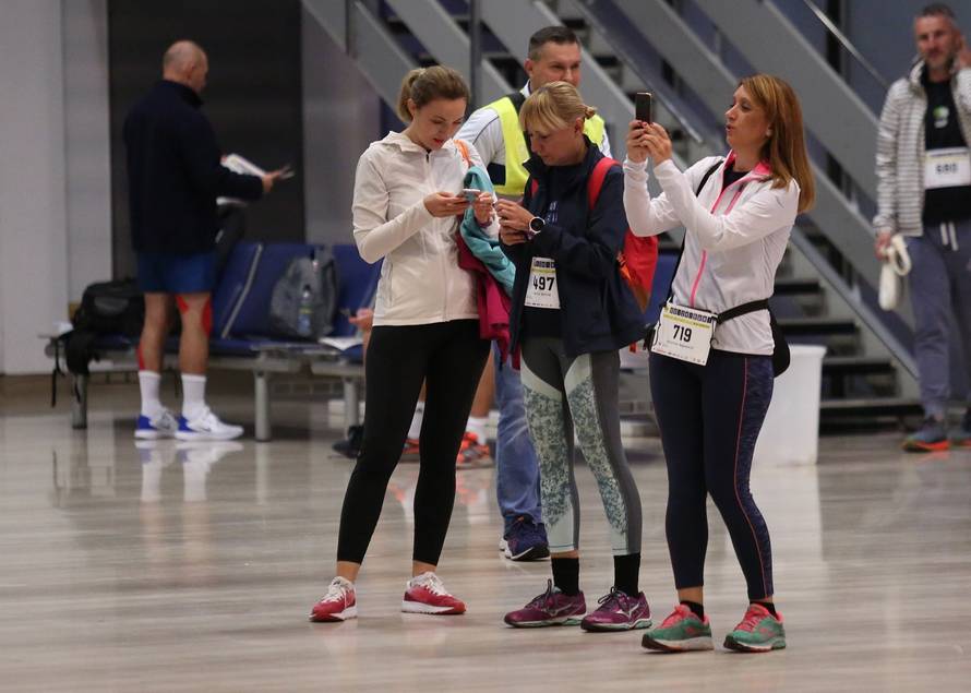 Pripreme u ZraÄnoj luci Franjo TuÄman uoÄi noÄne utrke 00:24