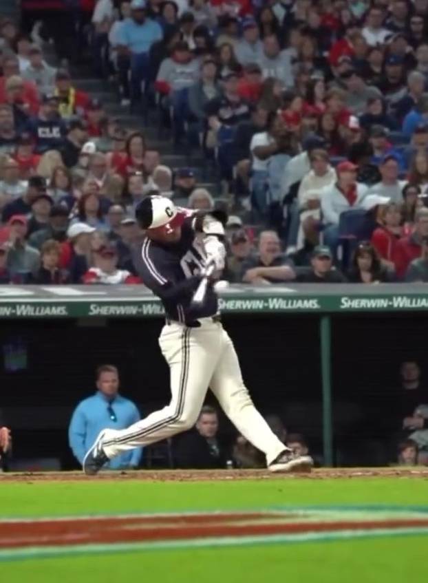 Ovako izgleda lice čovjeka kad ga pogodi loptica sa 160 km/h