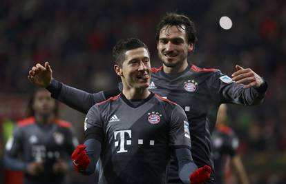 Lewandowski spasio Bayern: Utrpao dva za povratak na vrh