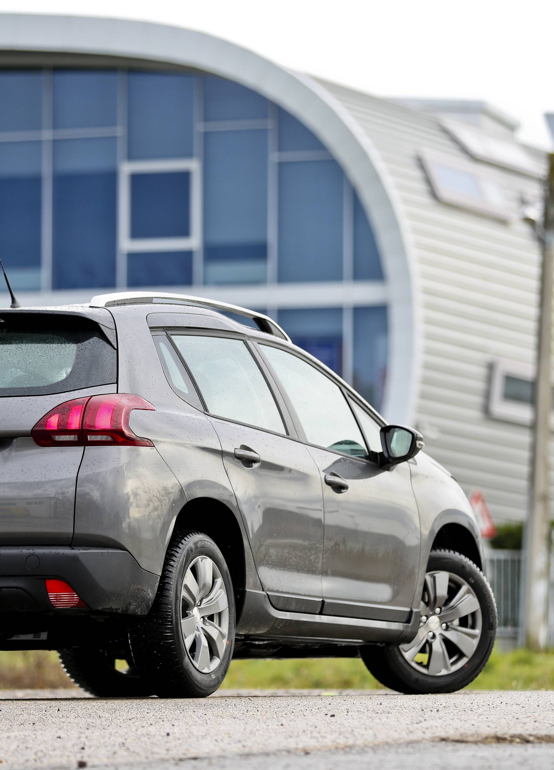 Veteran koji je  i dalje u vrhu: Testirali smo Peugeot 2008