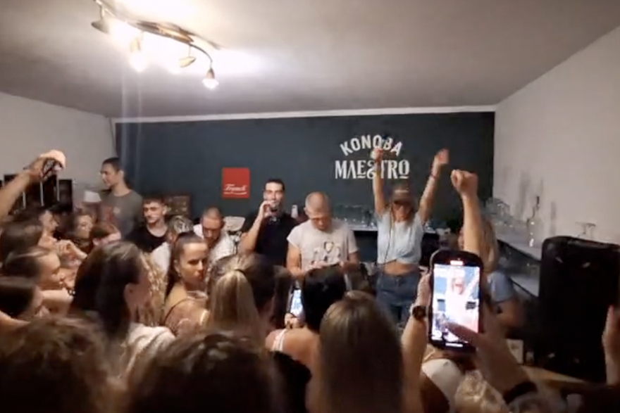 Maja napravila feštu u konobi ‘Maestro’