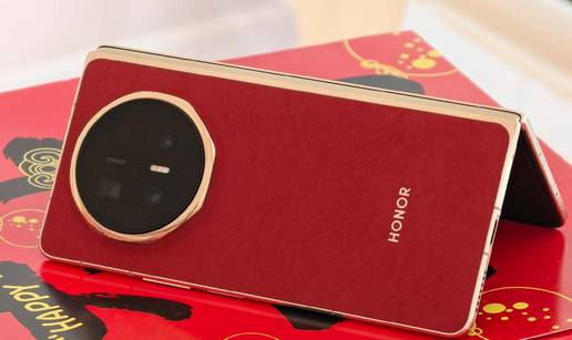 Impresivni detalji: Honor Magic V6 imat &cacute;e ogromnu bateriju i &zcaron;ele da ga ne mo&zcaron;ete uni&scaron;titi