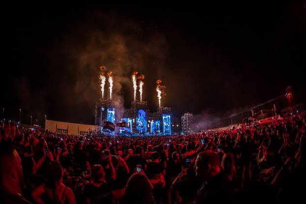 Vukovar: Koncert Marka Perkovića Thompsona pod nazivom 'Vukovar – Zajedno za budućnost'