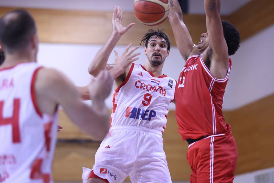 Susret Hrvatske i Danske u pretkvalifikacijama za Svjetsko košarkaško prvenstvo