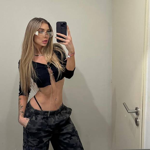 FOTO Njezine su grudi izazvale pravu pomutnju u Argentini: 'Nazadujemo, odrastite više!'