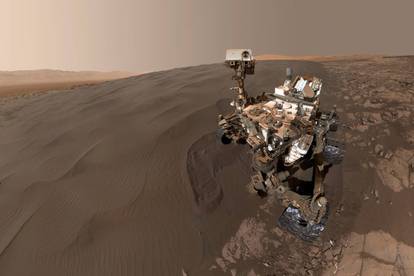 Selfie majstor: Rover Curiosity našao vremena za sjajnu fotku