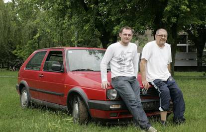 Nakon 17 godina policija mu pronašla ukradeni auto