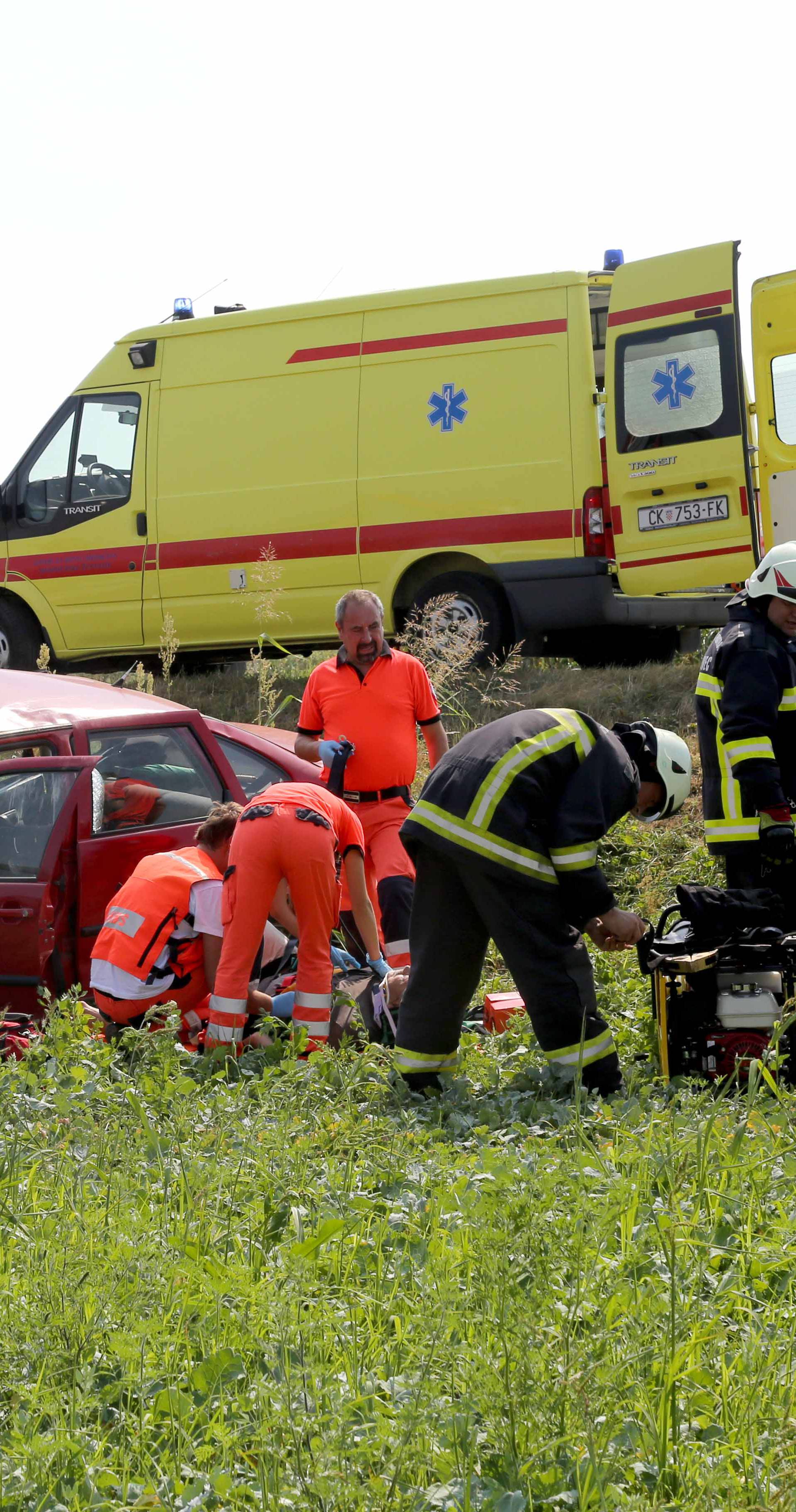 Teška nesreća kod Čakovca, više ljudi završilo u bolnici