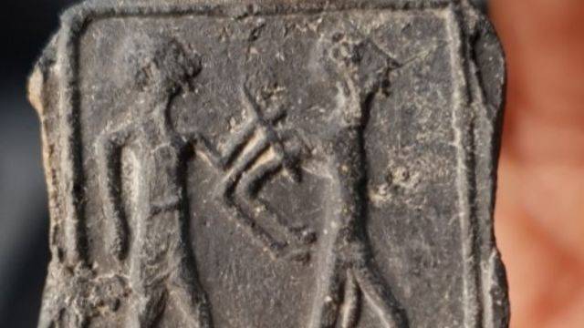 Šestogodišnjak našao glinenu pločicu staru 3500 godina