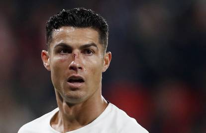Zbog tehničke greške Cristiano Ronaldo na Instagramu izgubio oko tri milijuna pratitelja