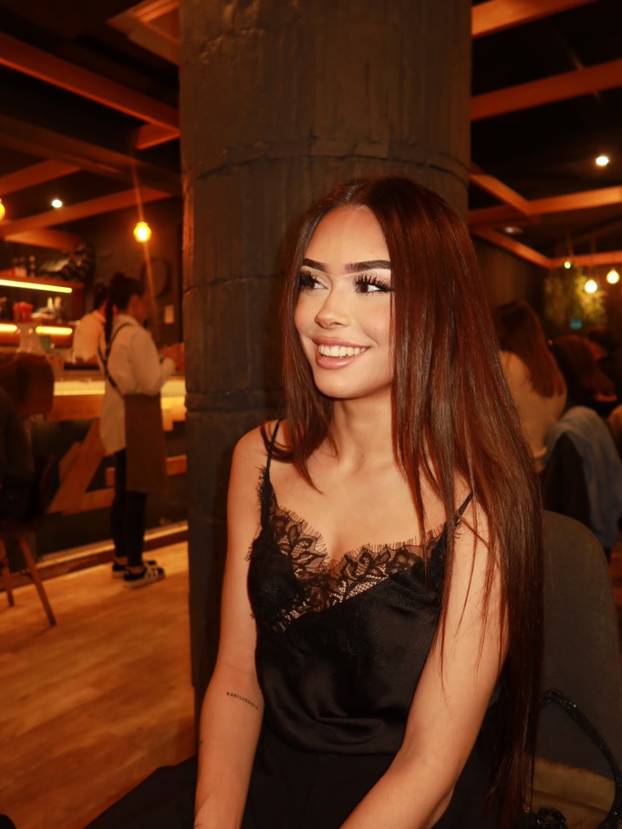 FOTO Tek joj je 18, a osvojila je zvijezdu Chelseaja od 40 mil. €