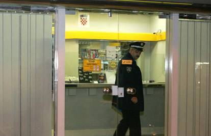 Split: Maskiran i naoružan opljačkao poštanski ured