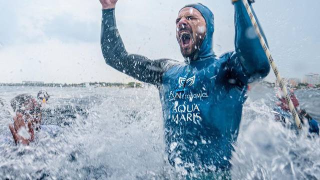VIDEO Riječanin Vitomir Maričić oborio je nacionalni rekord u ronjenju na dah, čak 107 metara